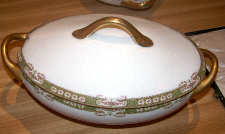 ADF15 Round Covered Vegetable