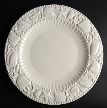 Waverly Shell 13" Chop Plate (Round Platter)