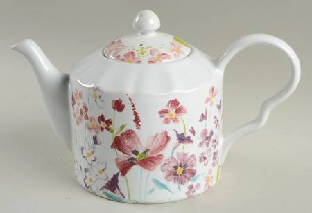 Garden Beauty Teapot & Lid