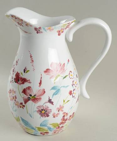 Garden Beauty 96 Oz Pitcher