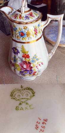 1201 Chocolate Pot & Lid