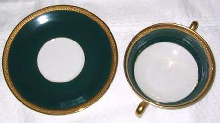 AHR913 Flat Bouillon Cup & Saucer