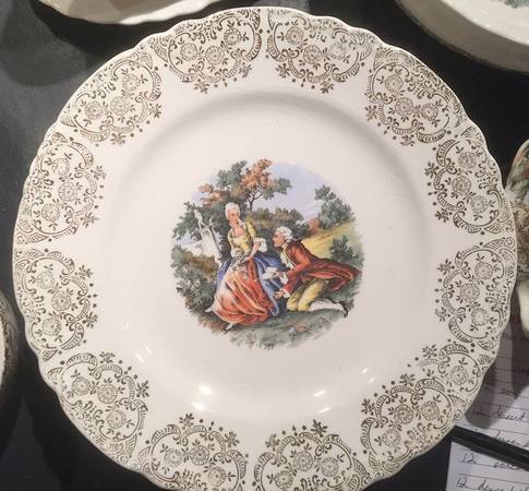 AU9 Salad Plate