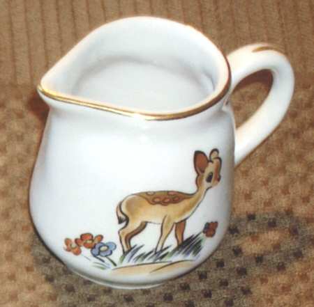 ARA151 Toy Creamer