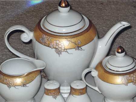 AJZ2 Teapot & Lid