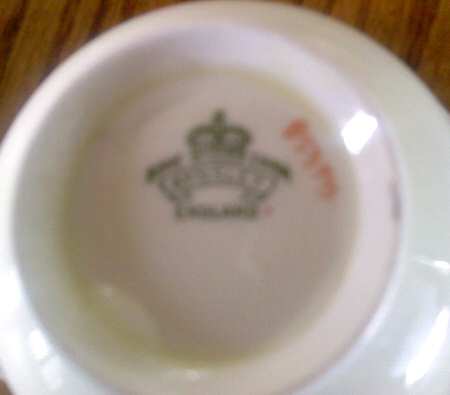 B5378 Footed Cup