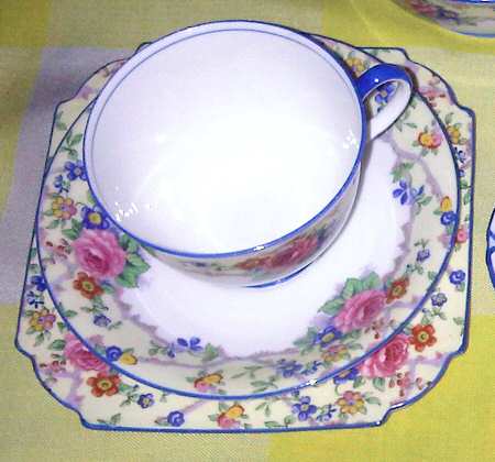 B944 (Smooth, Blue Trim) Square Bread & Butter Plate