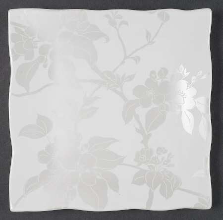 Plum Blossom Platinum Salad Plate