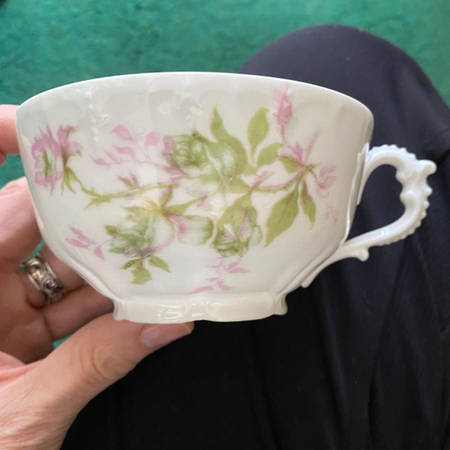 9373 Footed Cup