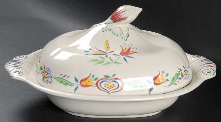 Penryn Off White Oval Covered Vegetable