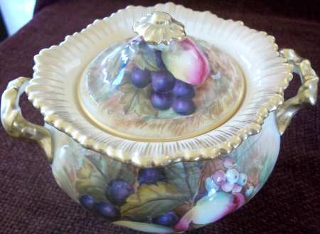 D1017 Sugar Bowl & Lid