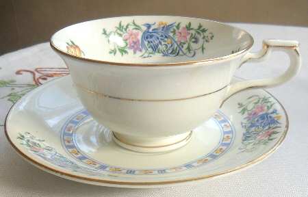 ALL33 Footed Cup & Saucer Set