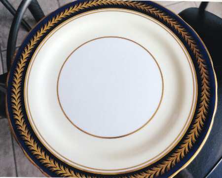 1846 (Cobalt Blue Band) Dinner Plate