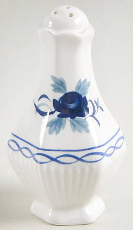 Baltic Blue (Older, Cream) Pepper Shaker