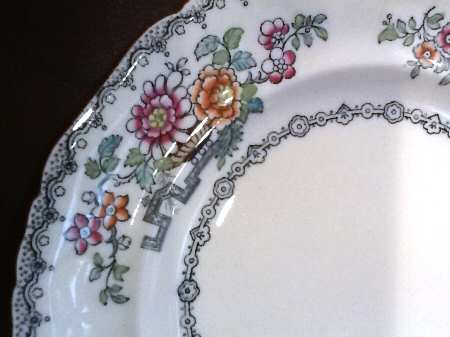 B9764 Dinner Plate
