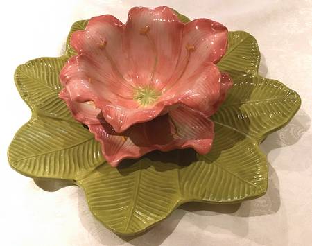Lily Dessert Bowl