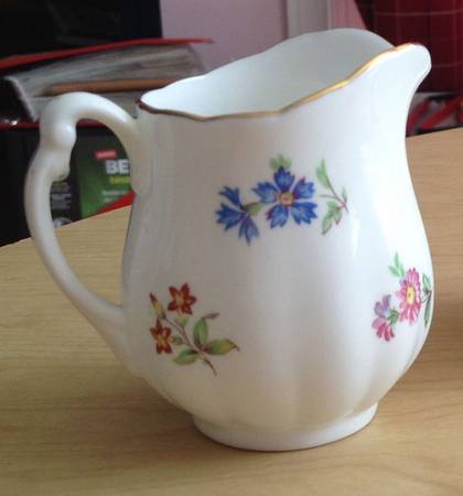 ADD118 Creamer
