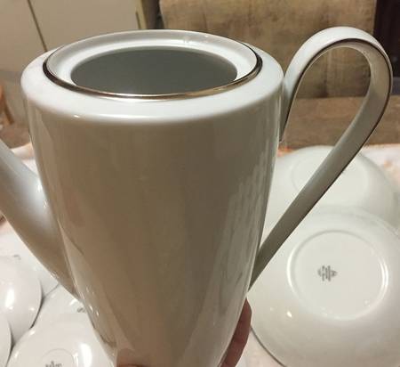 Sylvia (Coupe) Coffee Pot No Lid