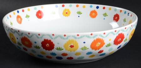 Hanna 11" Round Serving Bowl