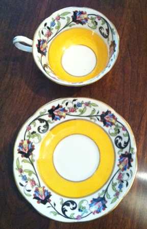 4524 Footed Cup