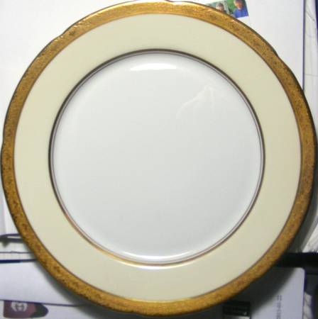 A16 Dinner Plate