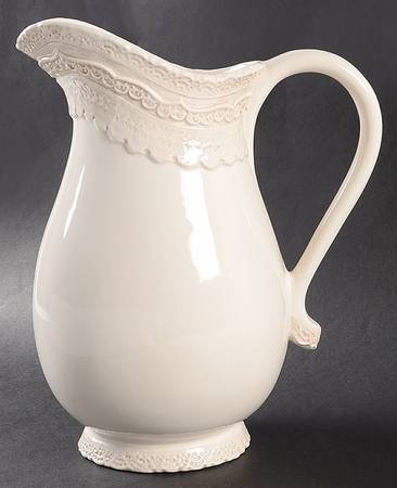 Finezza Cream 80 Oz Pitcher