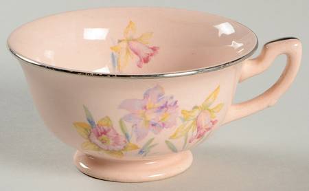 ATG35 Footed Cup