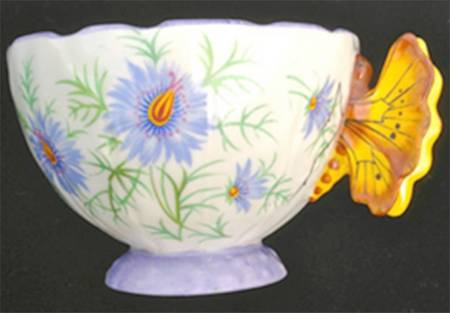 1325 Footed Cup