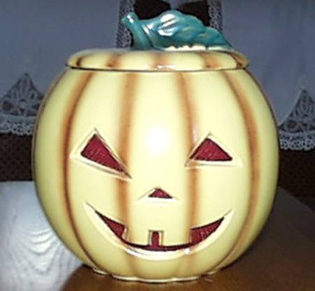 Cookie Jars Figural Cookie Jar & Lid