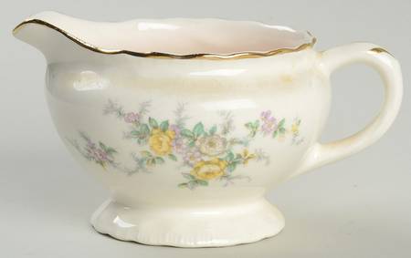 0265 Creamer