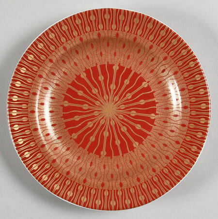 Theorie Red Appetizer Plate