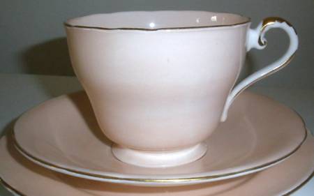 C443-3 (Scalloped) Footed Cup & Saucer Set