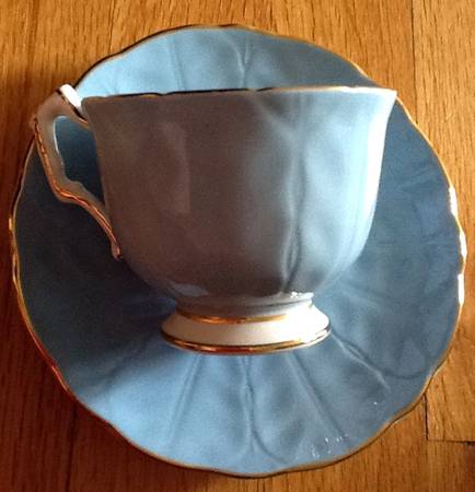 2449 Footed Cup & Saucer Set