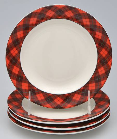Christmas Plaid Appetizer Plate - Set of 4