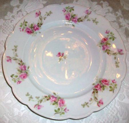 ALT738 Luncheon Plate