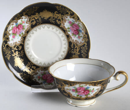 ALA27 Footed Cup & Saucer Set