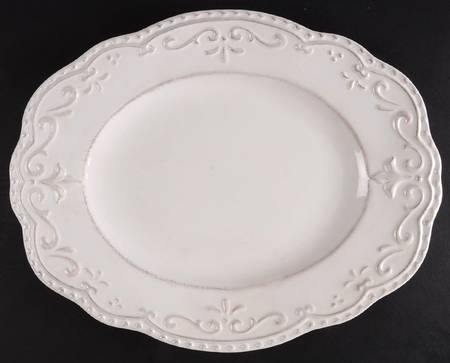 Scallop White 14" Oval Serving Platter