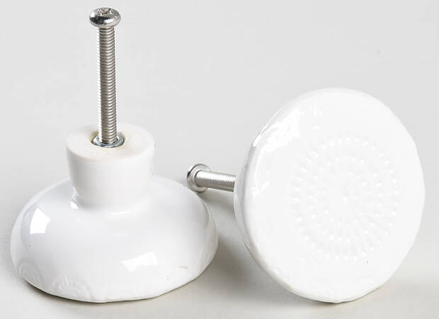 Old Havana White Set of 2 Drawer/Cabinet Pull/Knob