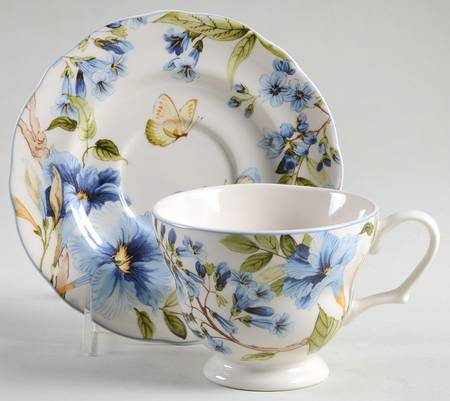 Lyanna Blue Footed Cup & Saucer Set