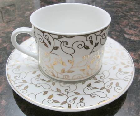 Gold Leaf Flat Cup & Saucer Set