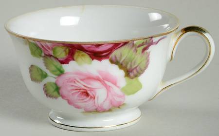 AIT5 Footed Cup