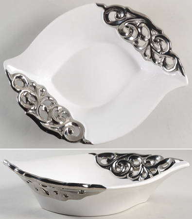 Pierced Serveware Silver (Platinum) 11" Oval Vegetable Bowl