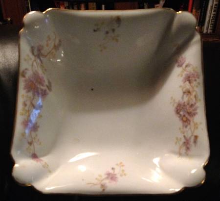 AHR1093 9" Square Vegetable Bowl
