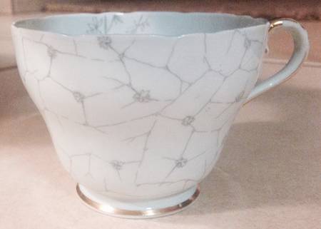 B5089-1 Footed Cup