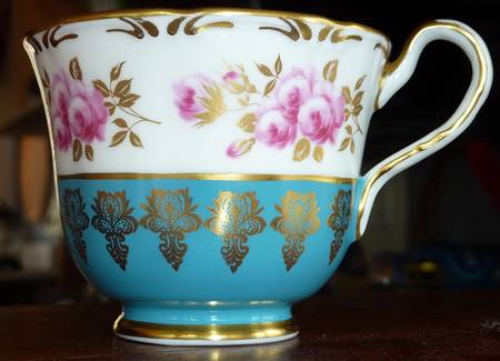 2833 Footed Cup