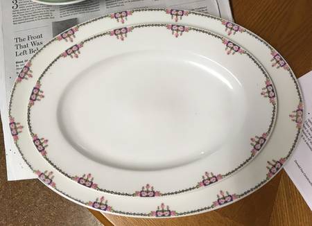AHR1112 14" Oval Serving Platter