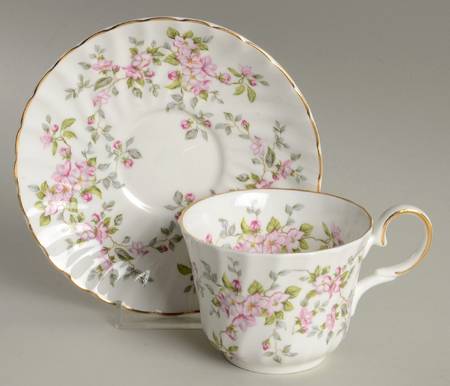 ANX18 Flat Cup & Saucer Set