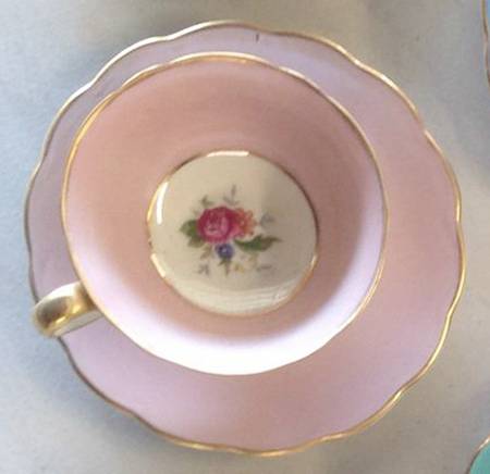 7011 Footed Cup & Saucer Set