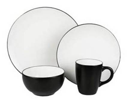Bistro White and Black Dinner Plate