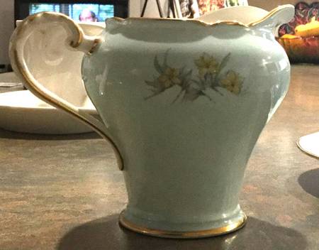 C935-1 Creamer